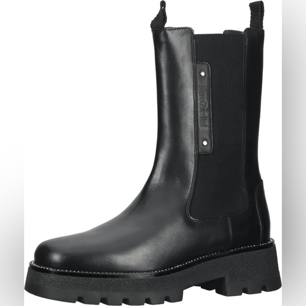NeroGiardini Crystal Chelsea Boot size 8.5